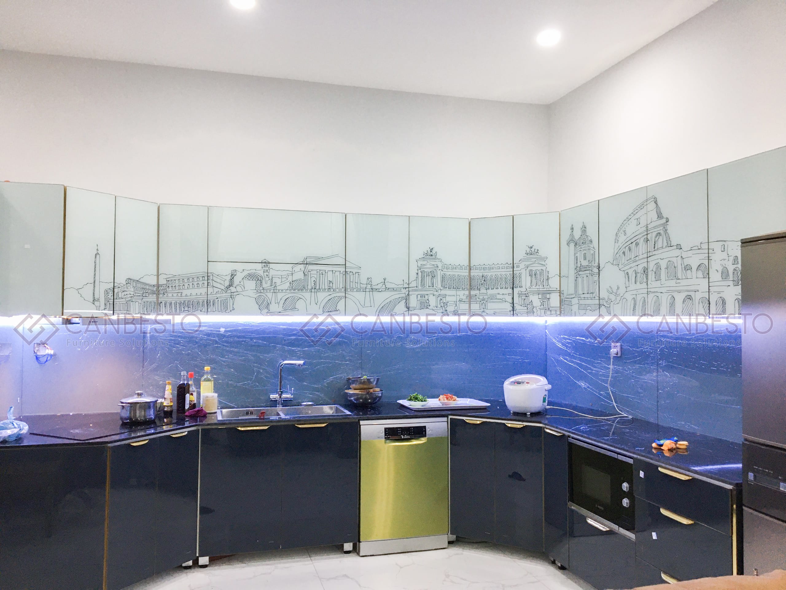 Tủ bếp nhôm kính, thiết kế nội thất tại Biên Hòa - Đồng Nai.